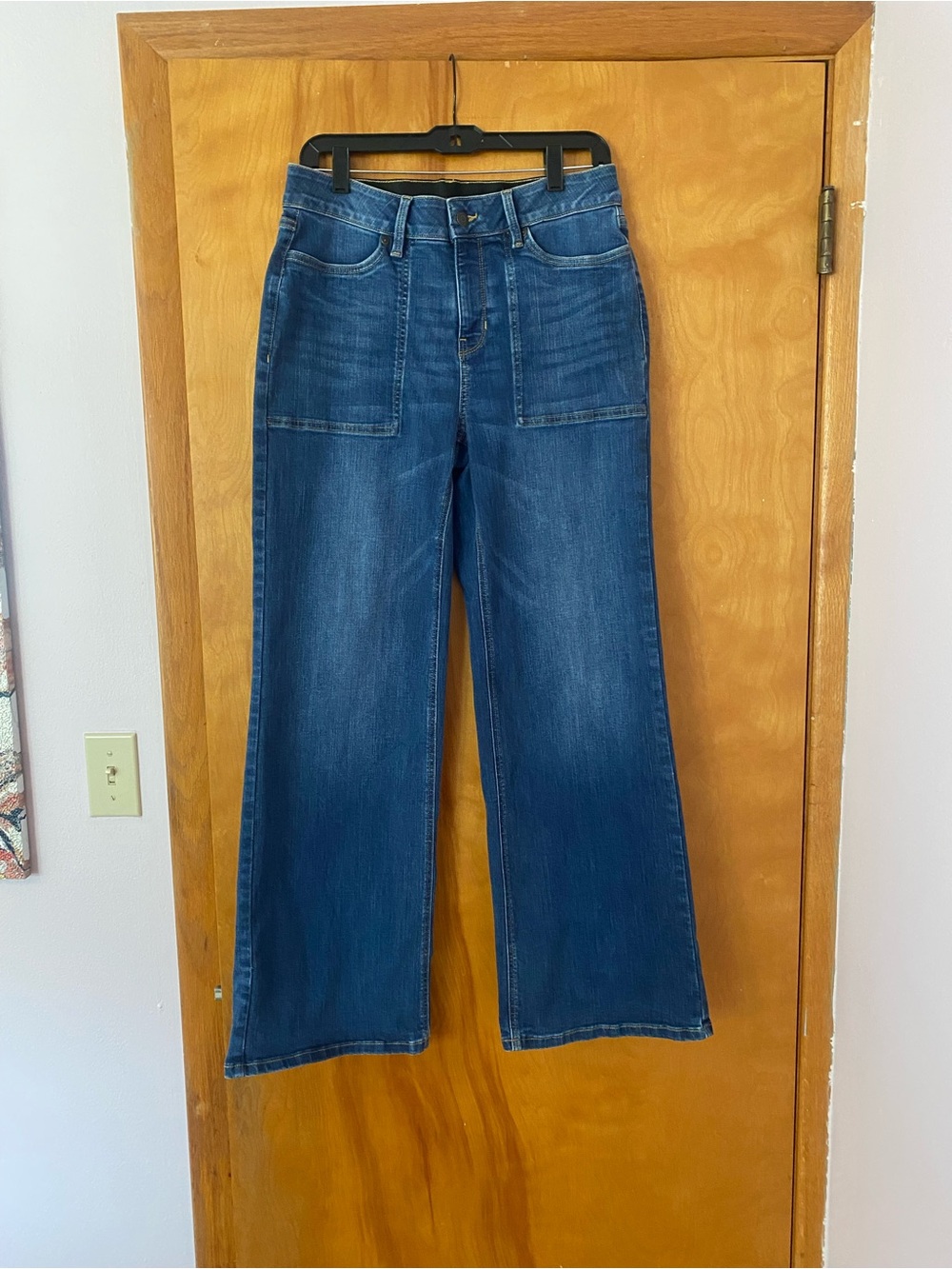 Liz Claiborne Dark Blue Wide-Leg Jeans with Front Patch Pockets